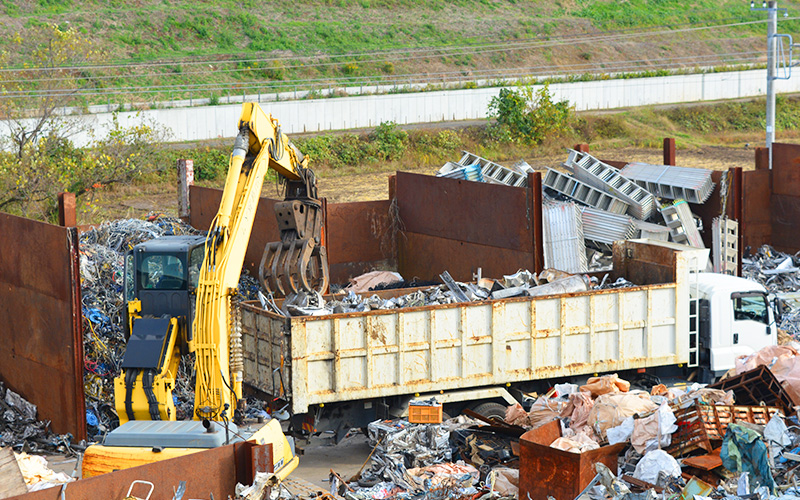 産業廃棄物収集運搬業許可を取得